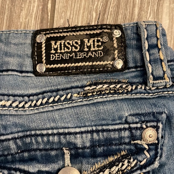MISS ME boyfriend capri - Picture 11 of 14